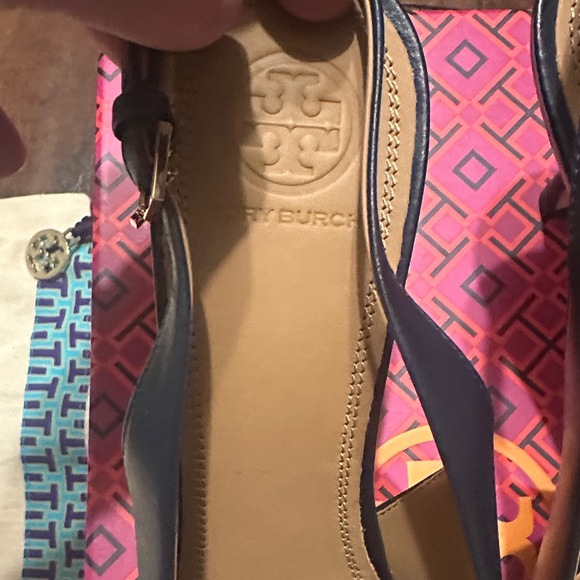 Tory Burch Penelope Slingback -NIB-3” Heel Navy Cap Toe Heels-Made in Italy - Picture 5 of 14